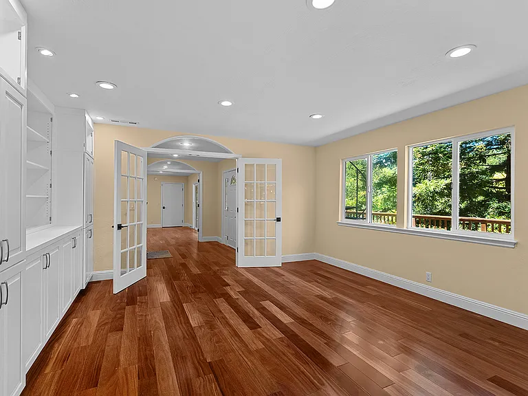 12 White Oak Dr — Photo 29