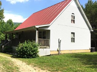 164 Unicoi Lakes Rd, Tellico Plains, TN 37385