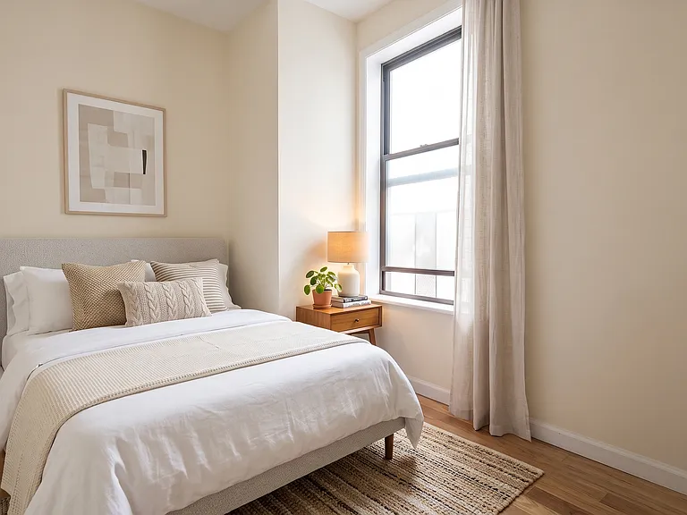 429 Lenox Ave #8 — Photo 3
