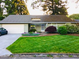 8516 NW Old Orchard Dr, Vancouver, WA 98665