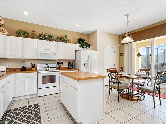 4th image of 8565 La Isla Dr
