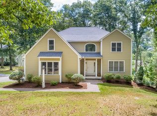 5 Maddy Ln, Acton, MA 01720
