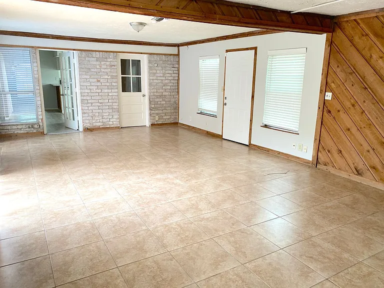 22303 N Fork Dr — Photo 14