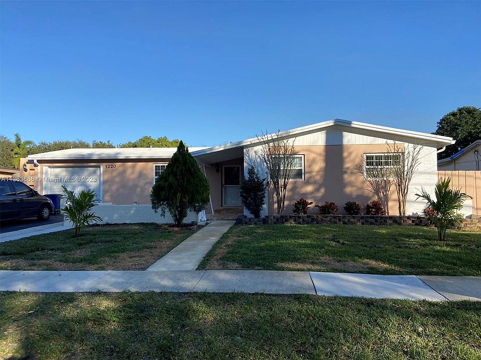 1st image of 5220 SW 90th Ave