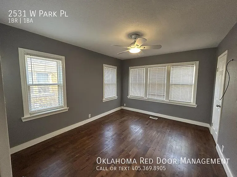 2531 W Park Pl — Photo 6