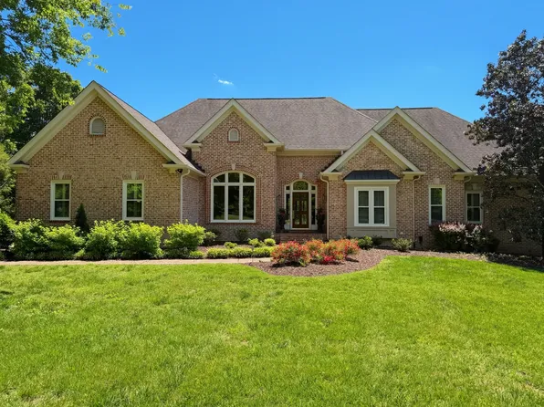 201 Lake Ridge Ct, Franklin, TN 37069