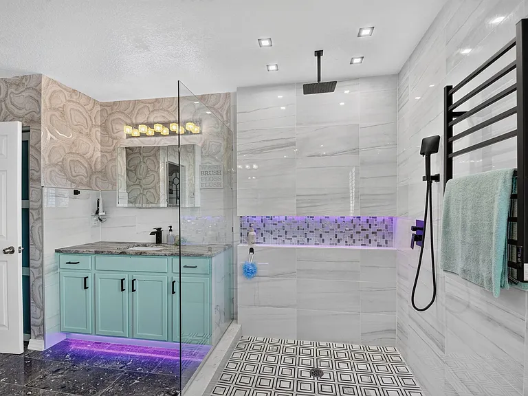 8890 Cobblestone Point Cir — Photo 38