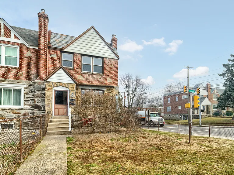 801 Eaton Rd #2 — Photo 17