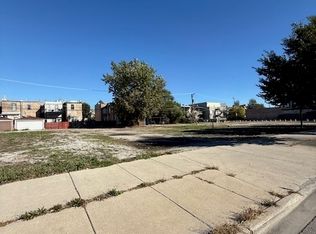 2906 W Madison St, Chicago, IL 60612