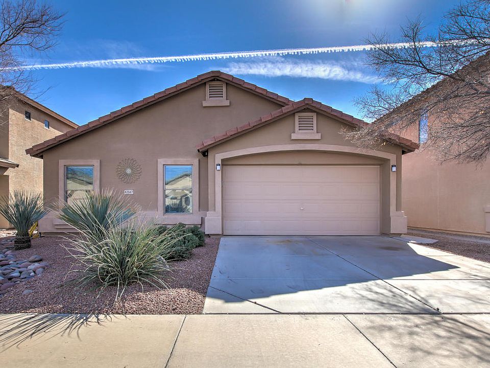 1st image of 42567 W Michaels Dr