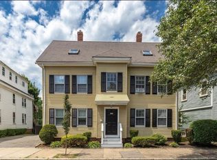 352 Cabot St APT 3, Beverly, MA 01915