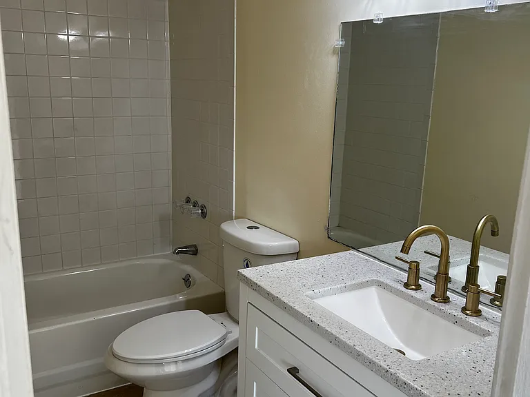 203 Silview Ave #1 — Photo 9