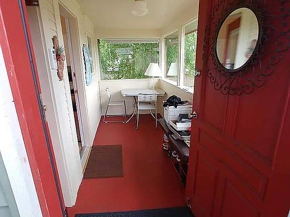 Back porch, enclosed.