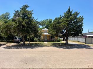 2206 Cumberland St, Vernon, TX 76384