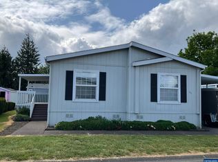 111 Carmel Dr #48, Aumsville, OR 97325