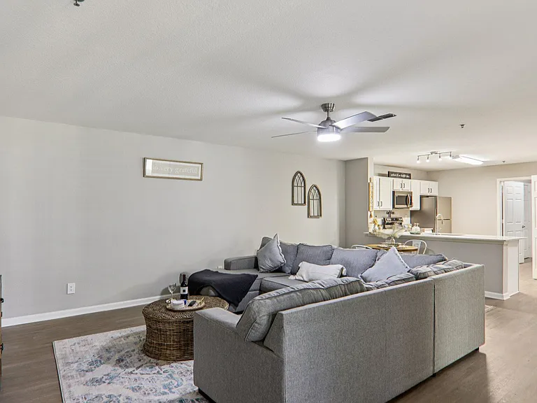 The Hub at Palmetto Pointe — Photo 31