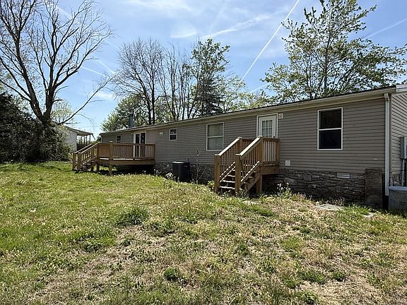 3rd image of 469 Browns Rd