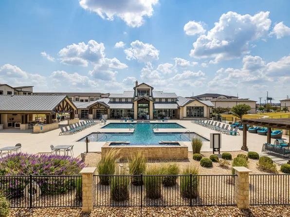 Enclave Falcon Pointe