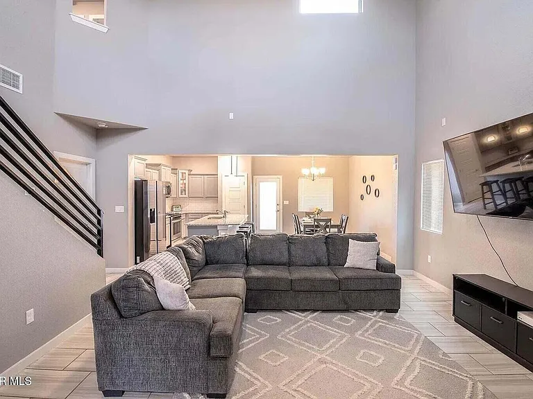 13713 Olney Ave — Photo 7