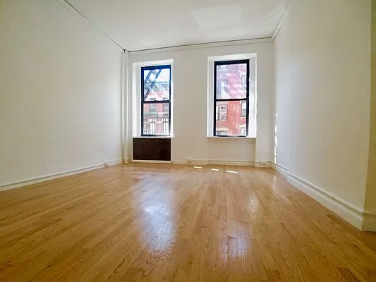 Rented by Compass | media 6