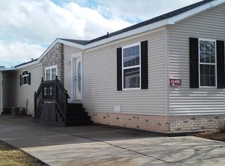 45480 Marquette Dr, Macomb, MI 48044