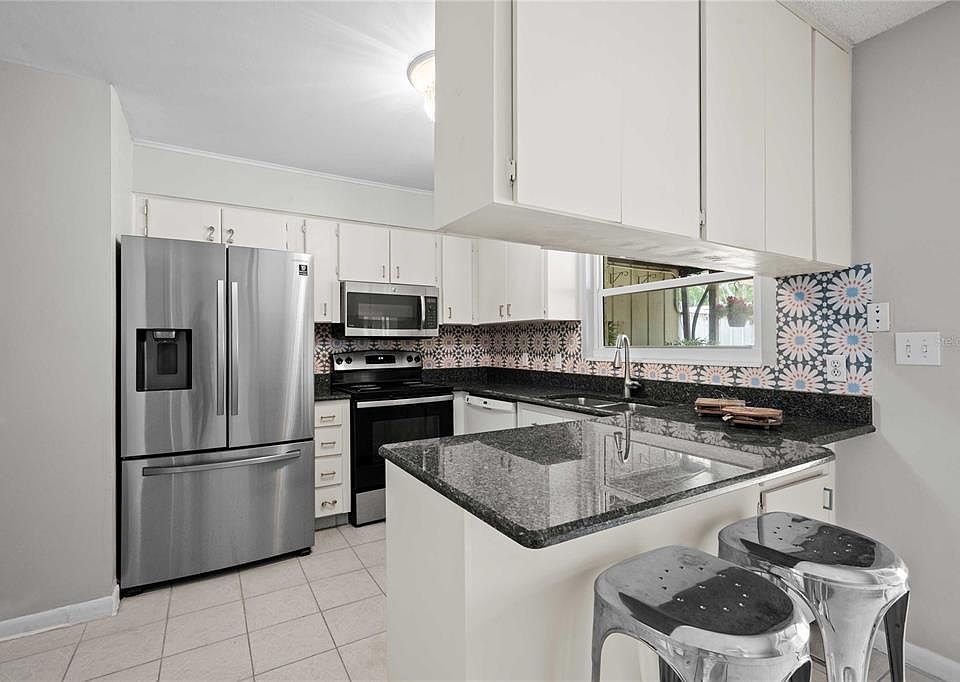 1st image of 7635 Deleon Ct