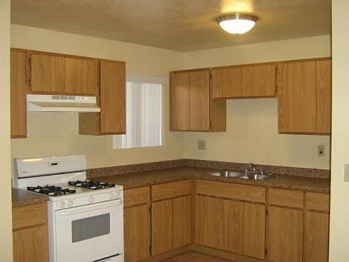 2nd image of 3073 B St APT 2