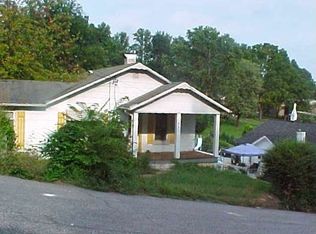 401 Howard St SW, Lenoir, NC 28645