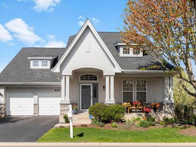 604 Geneva Ct, Indian Creek, IL, 60061