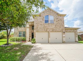 20726 Sapphire Lake Rd, Richmond, TX 77407