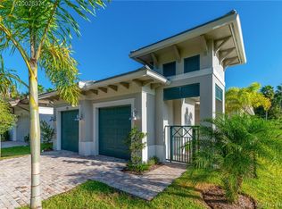 120 SE Via Tirso, Port Saint Lucie, FL 34952