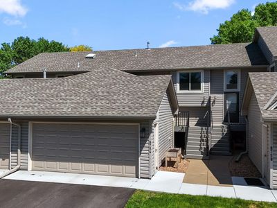8754 Cottonwood Ln N, Maple Grove, MN, 55369