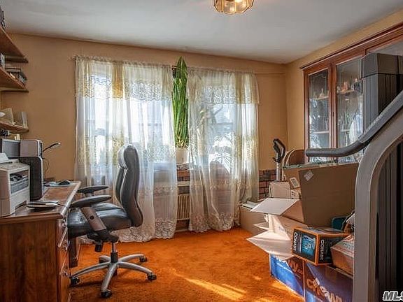 5th image of 21-11 23rd Ave #21-11