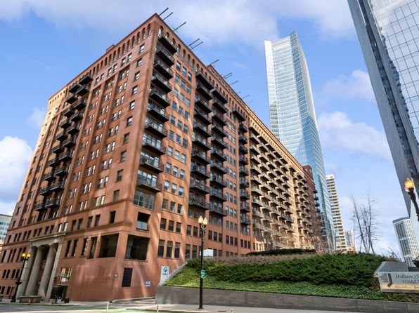 165 N Canal St APT 602, Chicago, IL 60606 property photo