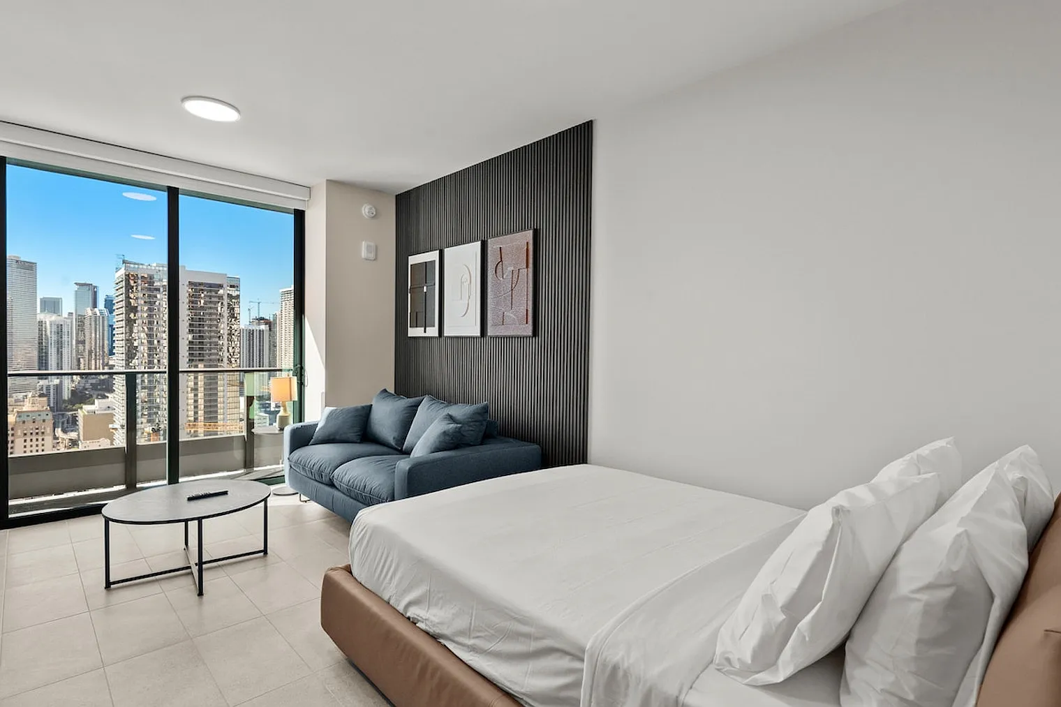 Studio, 1.0 bath, 419 sqft, $4,032 — Photo 3