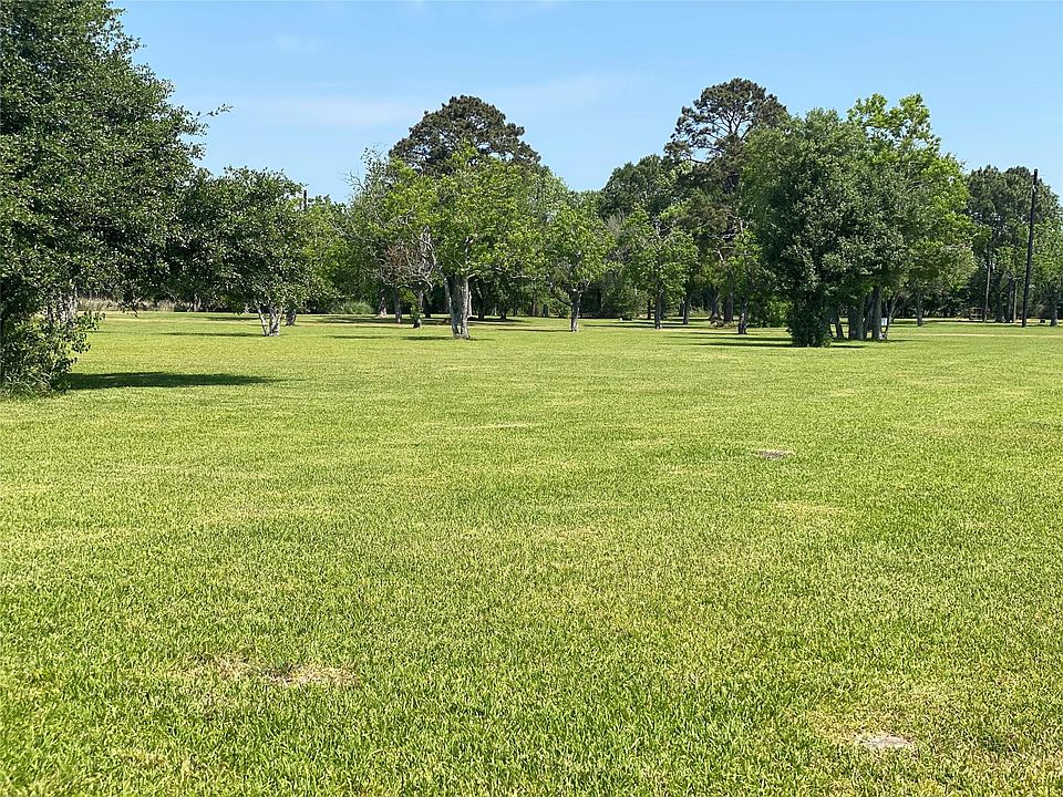 2nd image of 3638 Manvel Rd