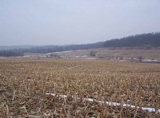 S Katzenberger Rd, Mount Carroll, IL 61053