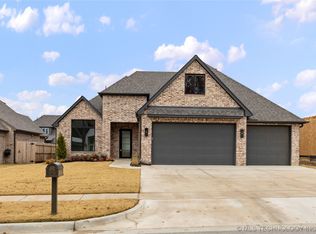 4008 W Albuquerque St, Broken Arrow, OK 74011