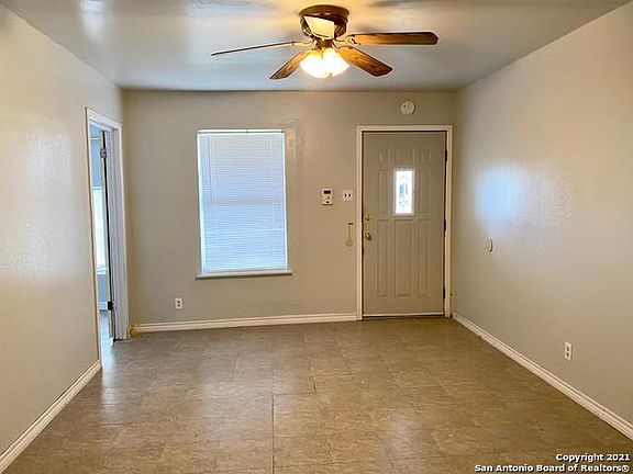 2nd image of 1806 W Mally Blvd