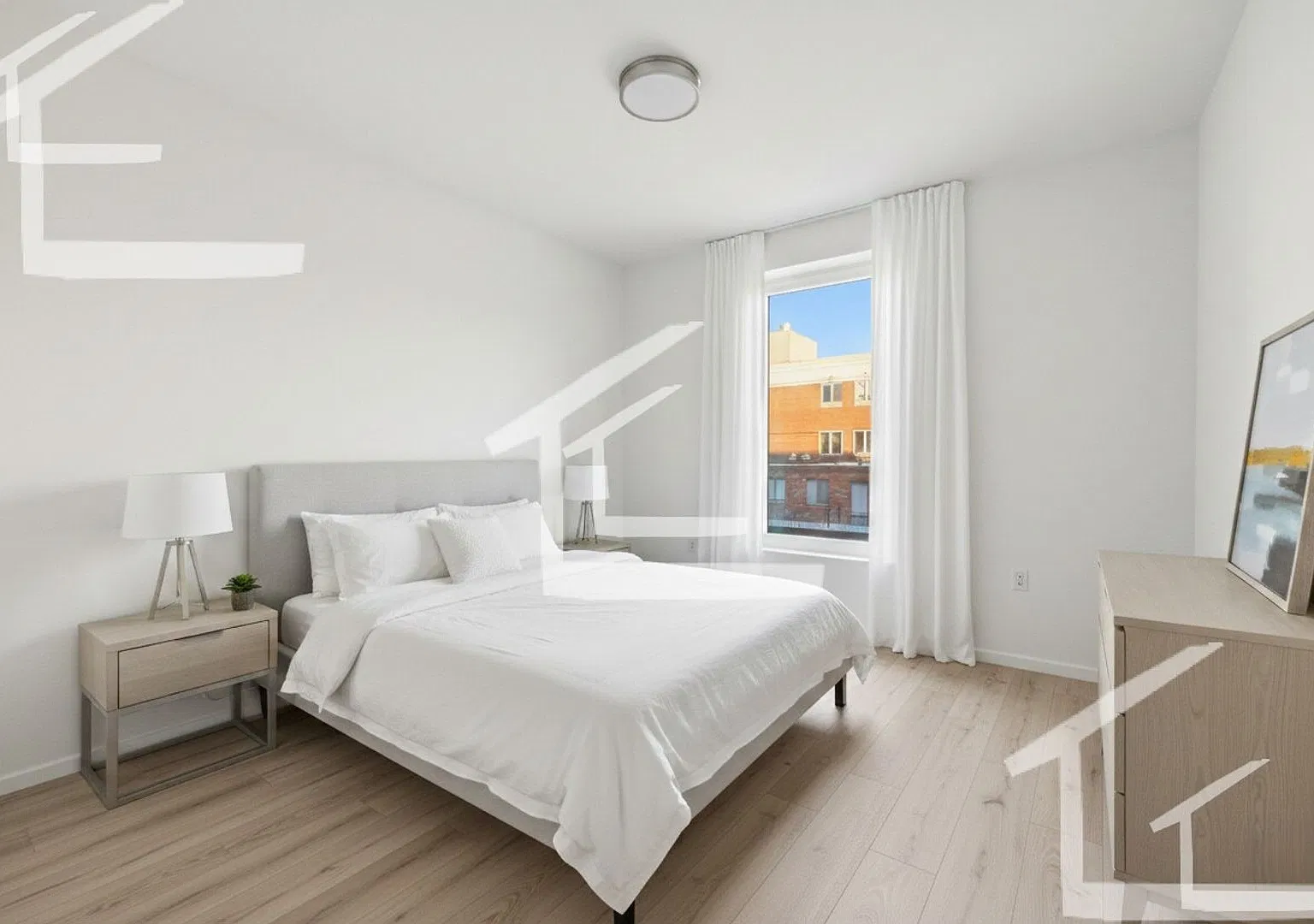 1045 Commonwealth Ave — Photo 4