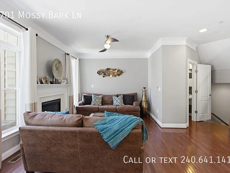 9701 Mossy Bark Ln — Photo 9