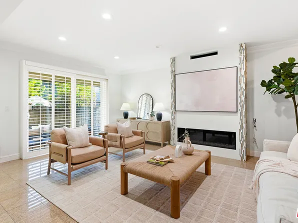 13233 Fiji Way Unit H, Los Angeles, CA 90292