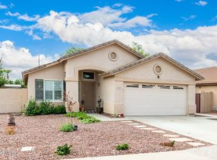 8209 W Pontiac Dr, Peoria, AZ 85382