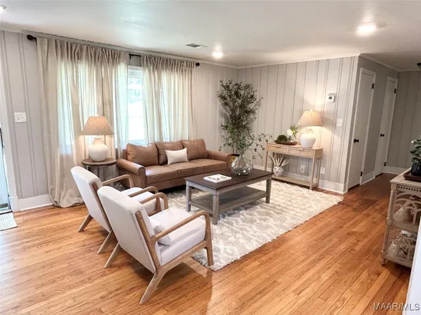 4301 Claud Rd, Eclectic, AL 36024
