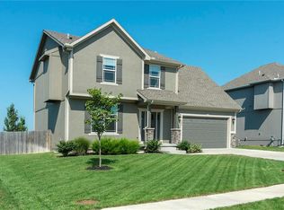 302 N Laurel St, Gardner, KS 66030