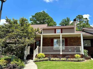 1233 Catskill Cir SE, Huntsville, AL 35802