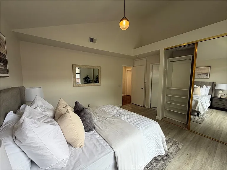 22966 Estoril Dr — Photo 14