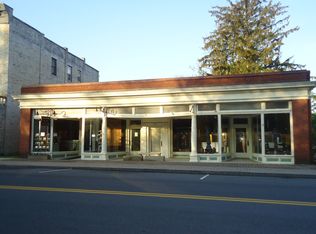 22 Walker St, Lenox, MA 01240