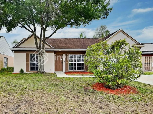 2121 Redleaf Dr, Brandon, FL 33510