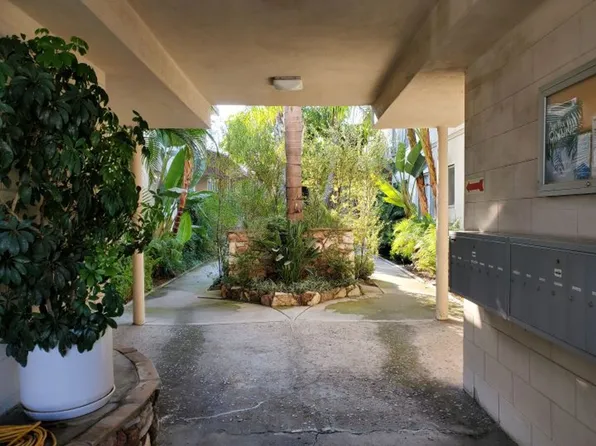 Fuller Apartments, 815 N Fuller Ave APT 8, Los Angeles, CA 90046